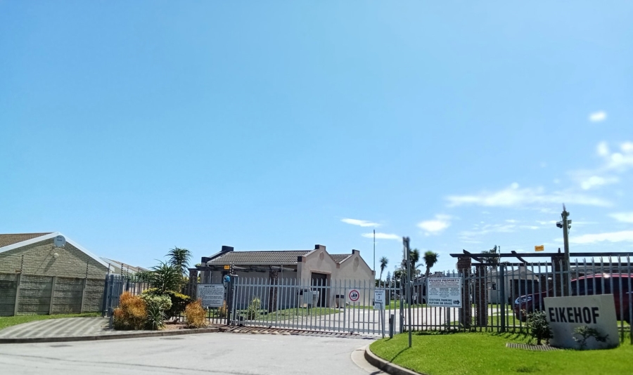 2 Bedroom Property for Sale in Kabega Park Eastern Cape